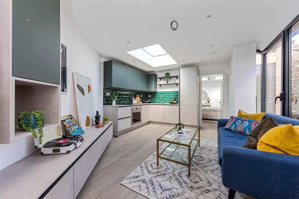 Cozy Leyton House With Garden And Small Terrace London Exterior foto